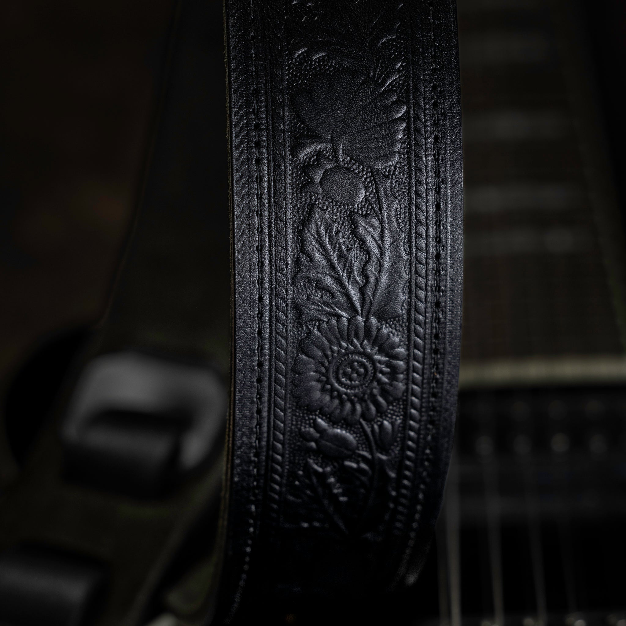 Dead Flowers - Black